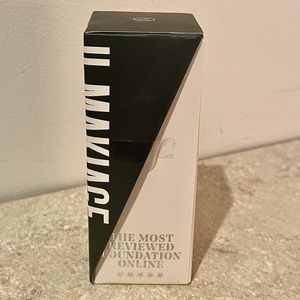 NWT I’ll Makiage Flawless Base foundation 30ML Shade 040